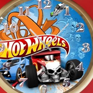 Hot wheels skull car clock